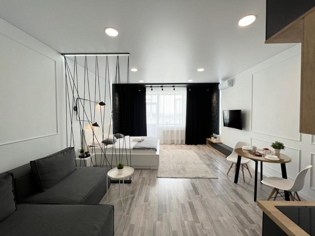 Апартаменты Lux Pavlodar Exterior photo